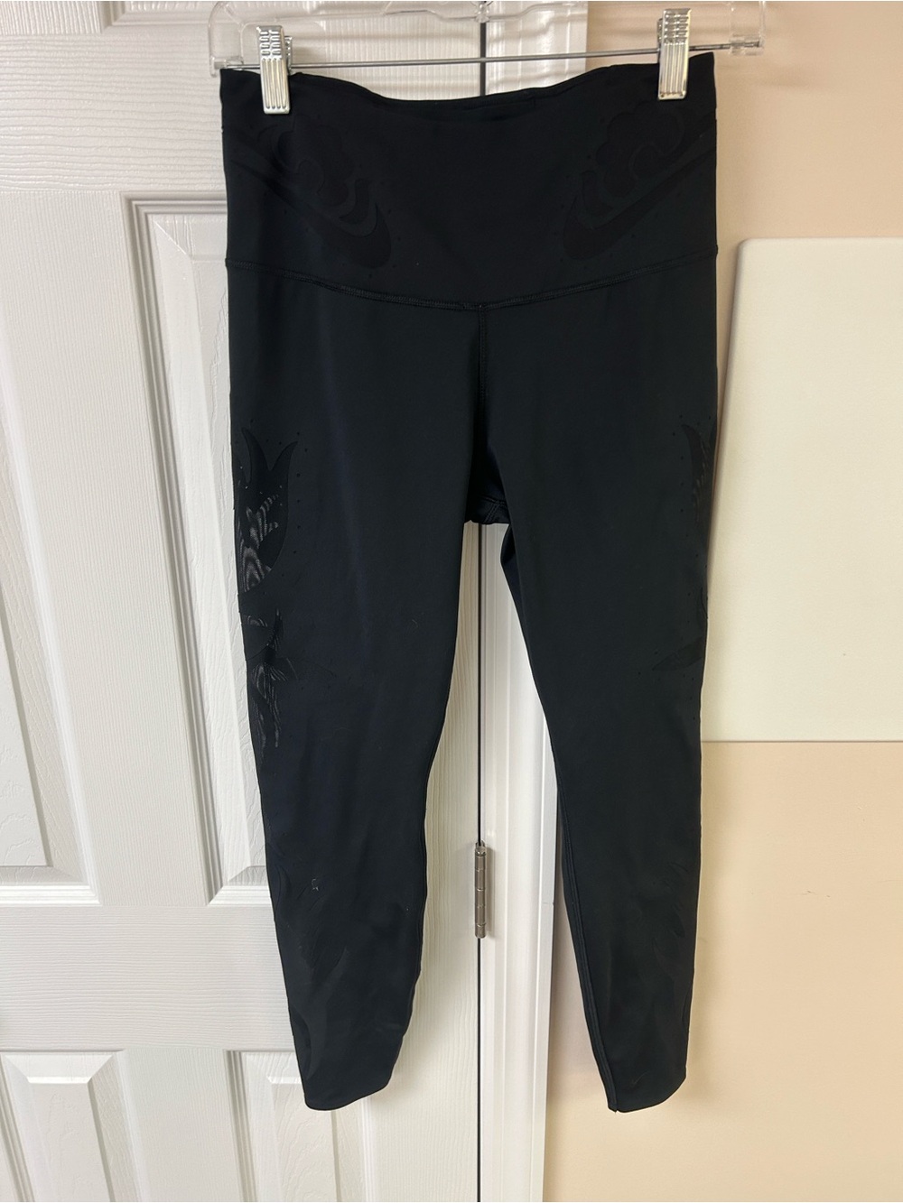 Nike Dri-Fit Sheer Cut Out Leggings